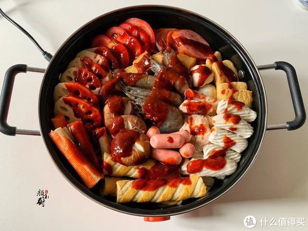  鲜虾|68元自制火锅，17种食材煮一锅，芝士鲜虾加泡面，太过瘾了