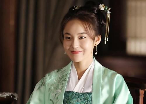 只往|《知否》原著大结局“两个奇女子对比”:人,不该只往“高处”走