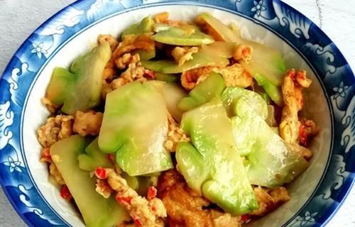  菜肴|简单又好吃的家常菜肴，香辣鲜美，吃起来非常开胃，一盘不够吃！