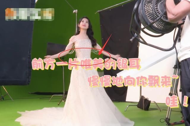 美颜|《中餐厅》宣传片花絮,去掉了节目十级美颜,赵丽颖的颜值很真实