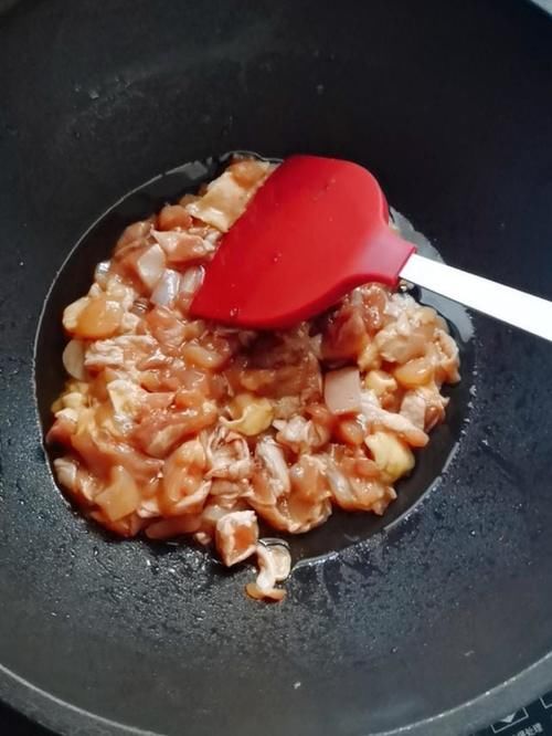 宫保鸡丁|老公下酒菜别再只是花生米了,这菜做出来有面子,还简单易做