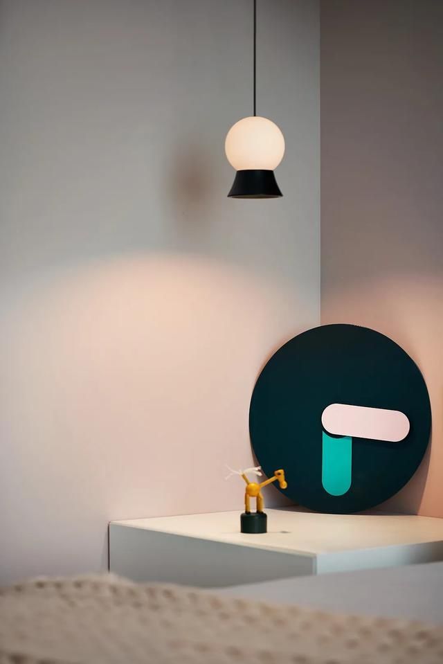  成都|成都 240 m2 极简大平层，兼顾自由与温暖的家