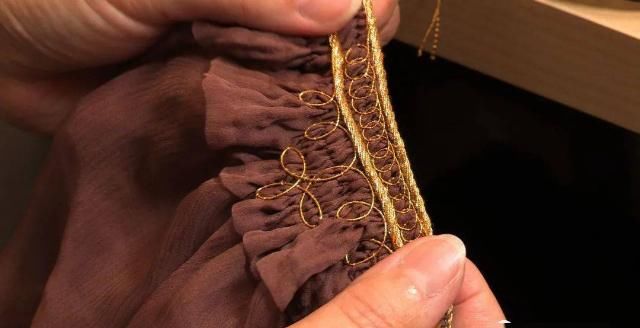 历史|蒙娜丽莎的后代现在什么样？摄影大叔找到无数名人后代给他们重拍祖辈的画像，太神了！