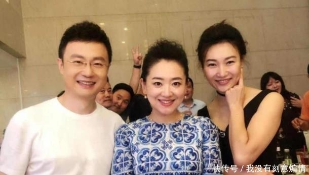 失误|央视主持人李梓萌直播表现一般,出现“抢词”失误,观众不认可