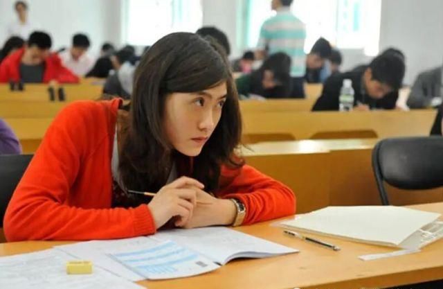 全科|考生撕毁他人答题卡：全科0分处理，情绪失控精神失常不是借口！