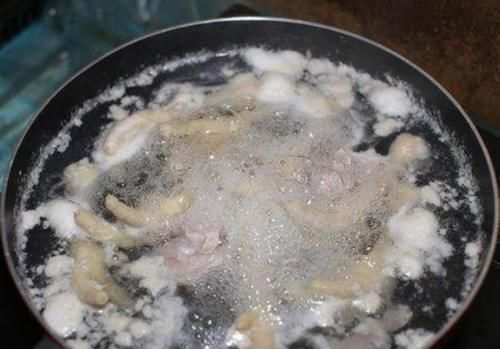  卤肉|想吃卤肉别买了！教你懒人做法，电饭锅就能搞定，想吃什么卤什么