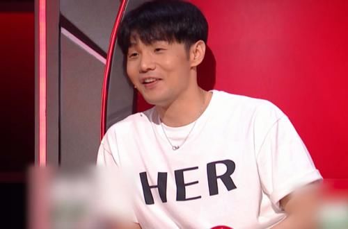  眼睛|吃瓜吃到自己身上，听到选手说心仪导师是自己，李荣浩的眼睛终于睁开了