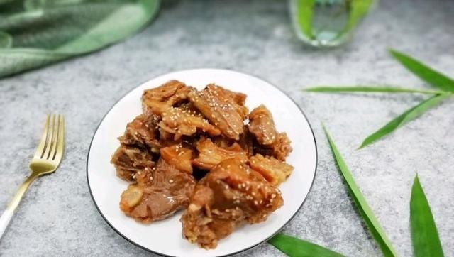  羊脖子|买羊肉时，聪明人都挑此3种，肉嫩鲜香，老板直说“内行”