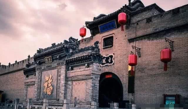  胆怯|乔家大院家产万贯，为何从未受到土匪打劫？6不准家规让土匪胆怯！