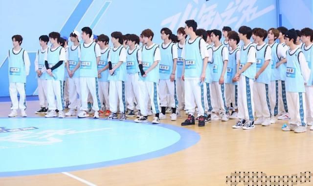  粉丝|前有《青你》后有《浪姐》，夹击下的《少年之名》为什么这么糊？