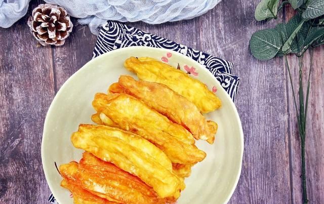  油条|泡泡小油条，外酥里软，为啥你炸的不脆？只因你漏了这一步