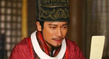 问道|秦桧的后人考中状元后,被乾隆问道其祖先是谁,用7个字巧妙应对!