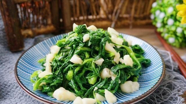  适量|家常菜推荐：爆炒鸡肝、椒香素鸡、凉拌小油菜、红烧秋刀鱼