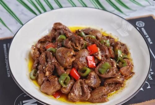 鸡心|爆炒孜然鸡心滑嫩美味，去腥又能增香，这步非常关键一看就学会