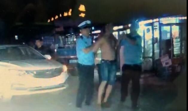  接力|姐夫小舅子“接力”醉驾 妨害公务双双被拘