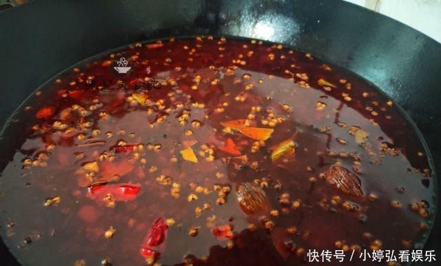 在家|火锅鱼别出去吃了,教你在家做,煮一锅吃两顿,麻辣鲜香又划算