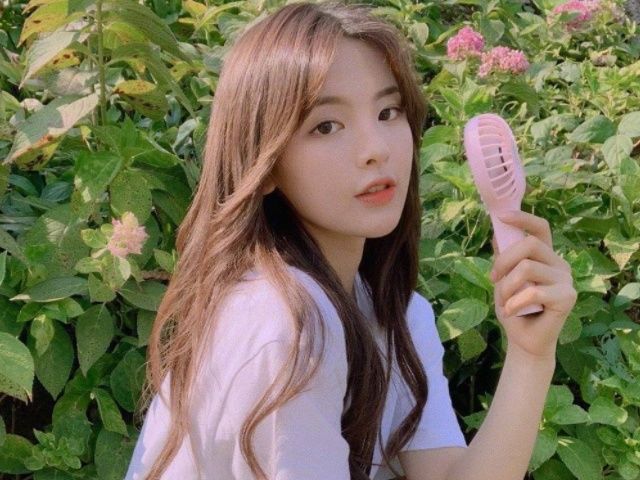  超越|叫杨超越太生疏，叫姐姐不合适，听到周震南的叫法：太甜了！