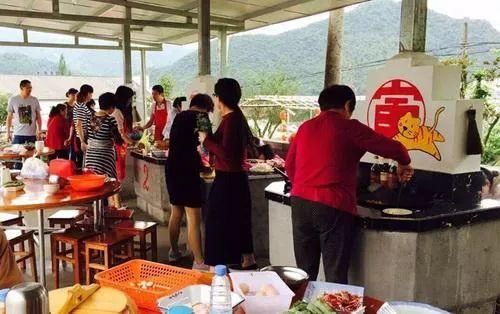  国际大酒店|?黄山区迎来首批跨省康养旅游团