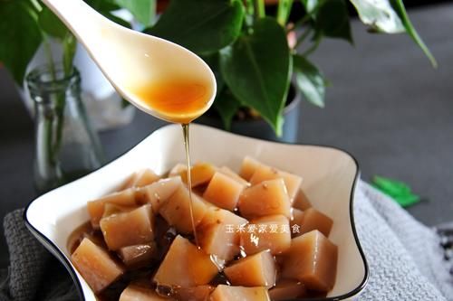  南方人|土茯苓这种吃法，很多人没见过没吃过，北方朋友：南方人真会吃