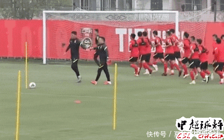  李铁|点赞！国足有这样的主帅真幸运：李铁国足1最新决定太职业！