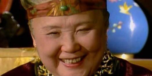 有无|贾母非常喜欢王熙凤,年轻时的贾母和王熙凤有无相似之处!