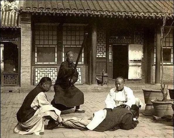  赵元任|【史话】旧时的衙役用神秘记数法，当着大老爷的面、少打行贿犯人