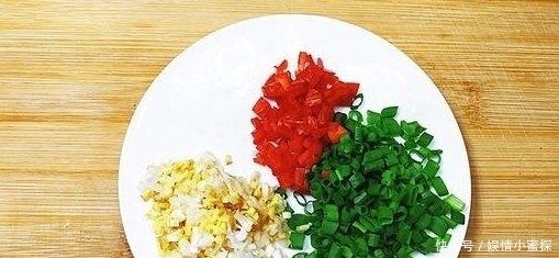 做法|豆腐秘制新做法,学会这样做2斤豆腐不够吃,比大鱼大肉还好吃