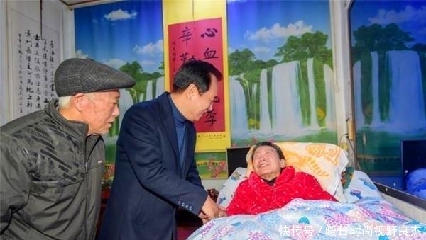 资助|许家印曾受老师20元路费资助,功成后回报老师一套房,如今怎样?