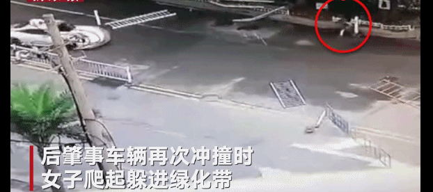 保时捷|连撞3次!保时捷司机蓄意冲撞女子,网传是情感原因?