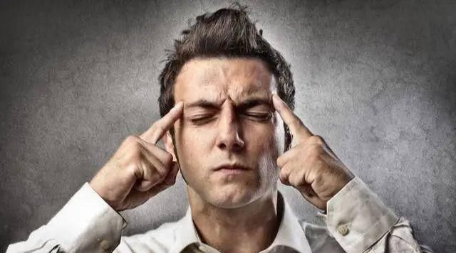  工作|我，38岁，工作20年，被公司劝退：面对中年危机，需搞懂这4点