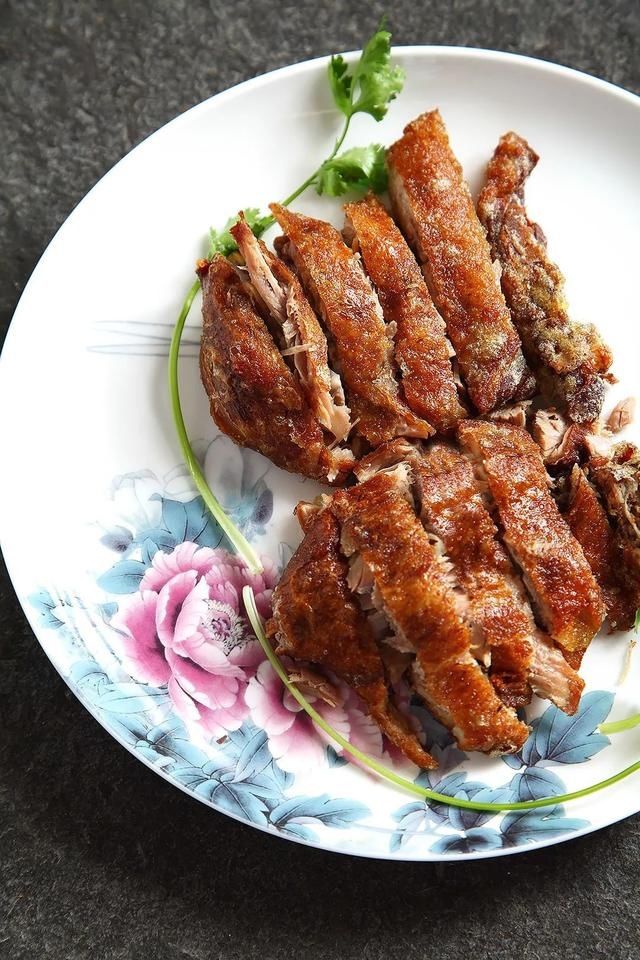  酥脆|课堂丨不用下馆子，酥脆软嫩的香酥鸭，在家就能做