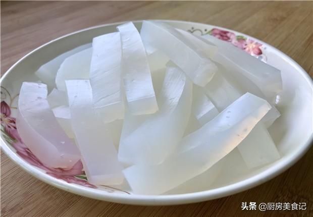 凉粉|手把手教你在家做凉粉，滑嫩劲道，比例和做法都给你，不用出去买