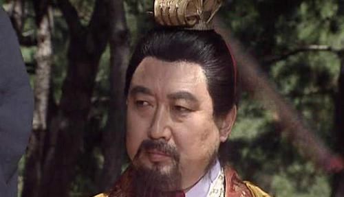 杀害|邓艾严明军纪,此人却怀恨在心,后来将邓艾杀害