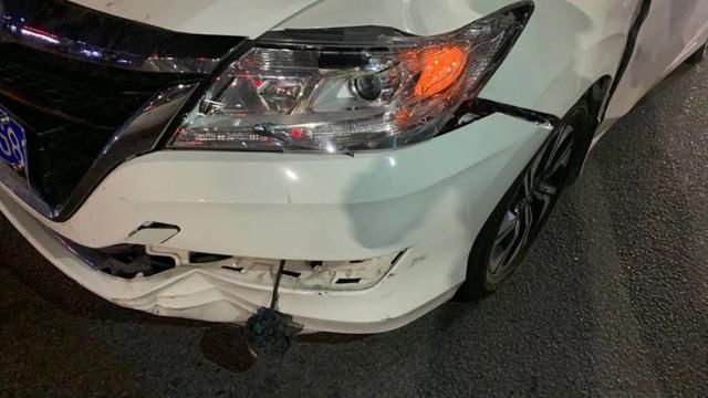 夫妇|珠海夫妇深夜去买药被撞飞,两人重伤丈夫身负6项严重违法!