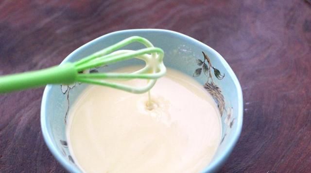  家常|入秋的莲藕最脆，家常版藕盒做法，老公1次能吃10多个