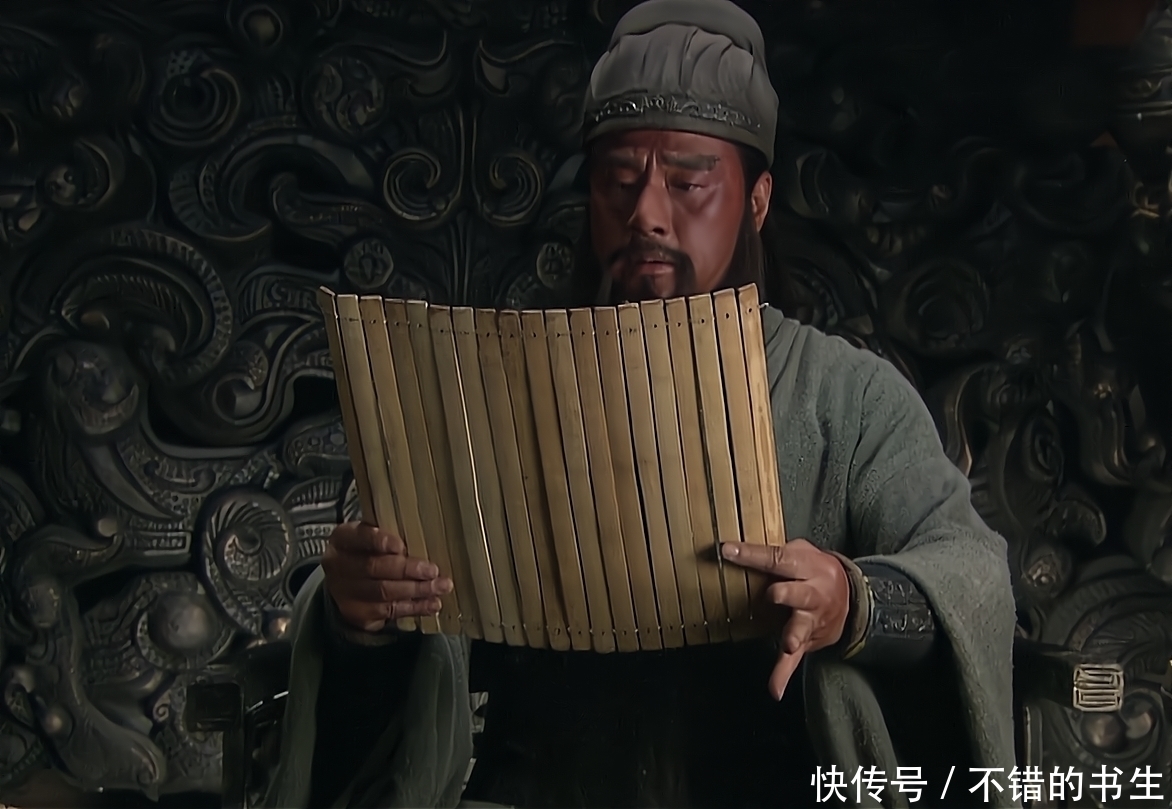 诸葛亮|关羽有勇有谋?可笑!只因他说的九个字,诸葛亮一生筹划都已落空