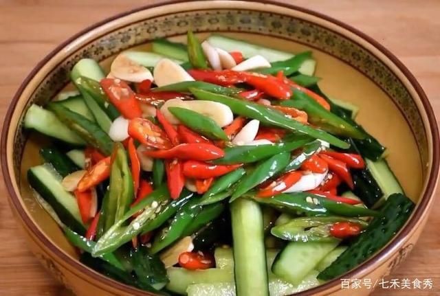  吃光|黄瓜这样做最好吃，不炒，不凉拌，每做一大碗，2天就吃光