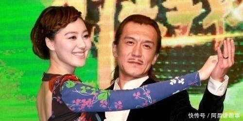 主持人|央视主持人王冠拍戏出道,搭档李咏红极一时,如今为何没有消息?