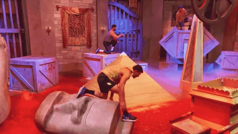  搞笑版|室内“岩浆”滚滚上演搞笑版跑酷，16名喜剧人上演淘汰赛对决