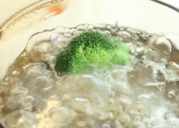  好吃|好吃的鲜蔬米糊布丁，有菜有饭有鸡蛋，鲜香又营养，孩子特喜欢