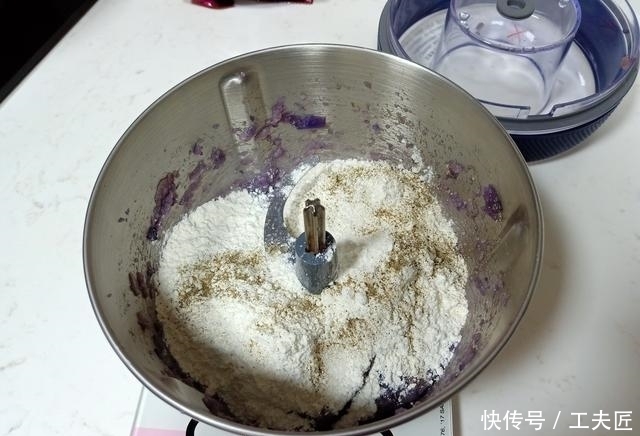 好吃|3分钟早餐煎饼,不用水不揉面,手不沾面1勺1个,简单好吃还不胖