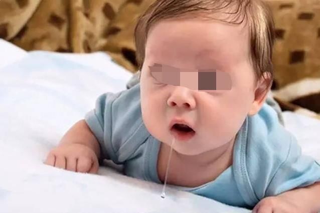 不感兴趣|宝宝两岁前,如果有这3种表现,可能是智力低下,宝妈别不在意