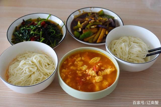 家常|蟹姐家7日午饭，菜不多餐餐光盘，营养均衡家常好吃不浪费