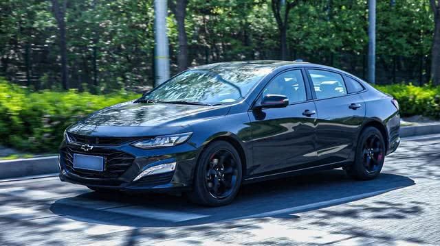  外观|2.0T爆发240马力！7秒破百，网友：＂这外观要火！＂