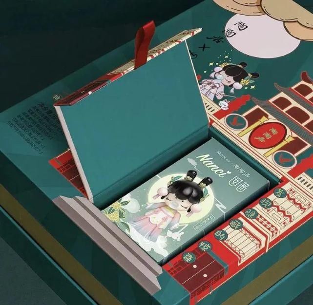  疯狂|燃到不敢认！国货品牌月饼太美了，连老外都要疯狂搞代购