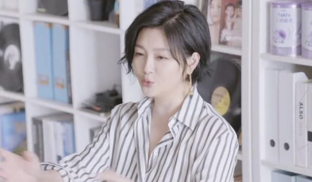  闻到|大S吐槽汪小菲, 很爱女儿但闻到屎味, 会把孩子塞给旁人甚至路人