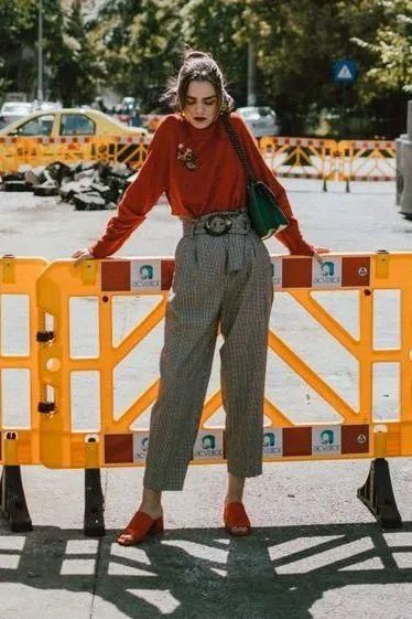  经典|是时候穿卫衣了，2020秋冬最时髦打开方式，好看爆了