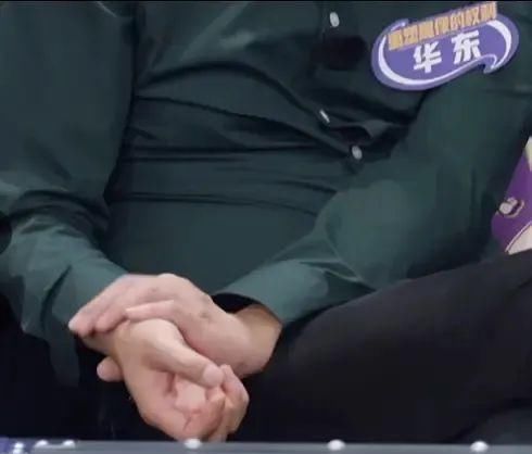  重塑雕像|水木年华在《乐夏》被说油腻，你配吗？