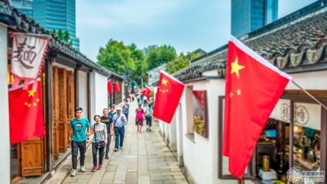 公布|“国旗随手拍”初评名单公布，快来为你最爱的作品点赞！