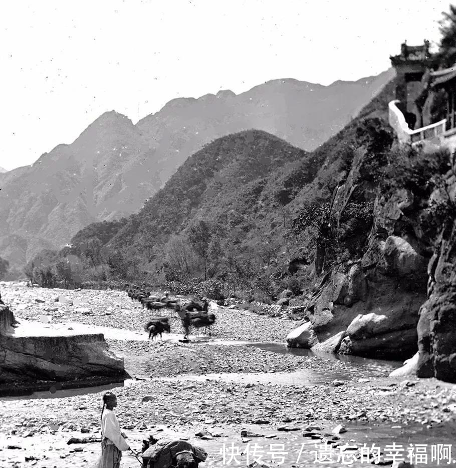 老照片|100年前高清老照片 火热的面摊 普通人家的两菜一汤